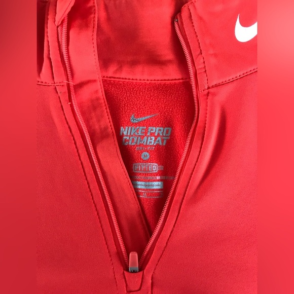 🔥Nike | Women’s Pro Combat Dri-fit fitted top, mock neck, thumb holes, size M - Picture 2 of 12